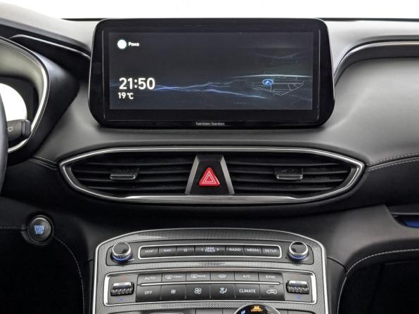 Hyundai Santa Fe IV Рестайлинг с пробегом 2021 года, цена 4 400 000 рублей, 46642 км, внедорожник, Автокод Объявления