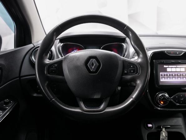 Renault Kaptur I с пробегом 2017 года, цена 1 575 000 рублей, 138611 км, внедорожник, Автокод Объявления