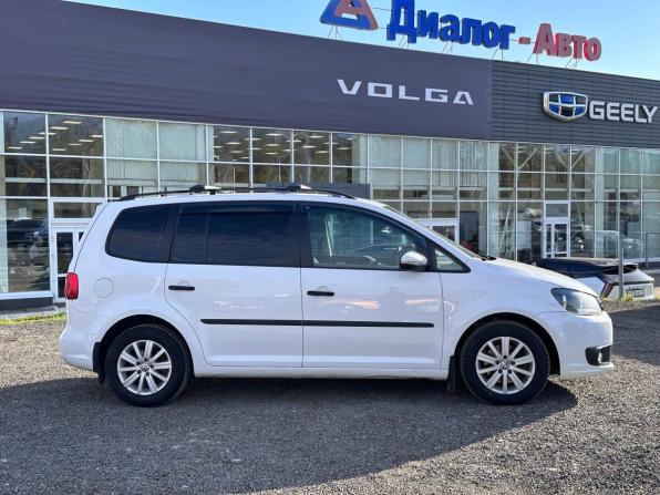 Volkswagen Touran I Рестайлинг 2 с пробегом 2012 года, цена 981 000 рублей, 258181 км, компактвэн, Автокод Объявления