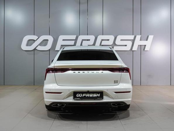 FAW Bestune B70 I с пробегом 2023 года, цена 1 849 000 рублей, 43098 км, лифтбек, Автокод Объявления