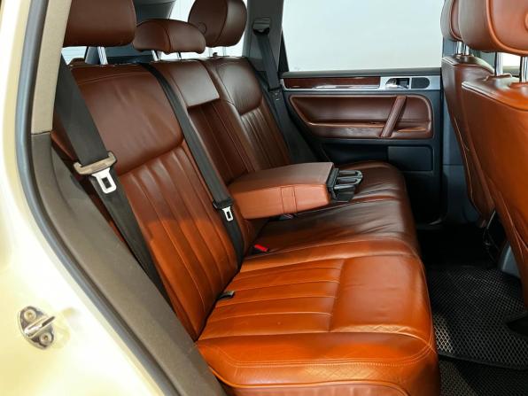 Volkswagen Touareg I Рестайлинг с пробегом 2009 года, цена 1 250 000 рублей, 335240 км, внедорожник, Автокод Объявления
