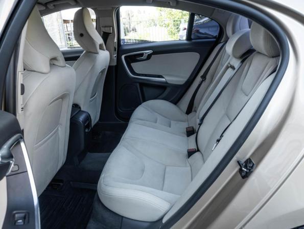 Volvo S60 II с пробегом 2011 года, цена 598 000 рублей, 400690 км, седан, Автокод Объявления