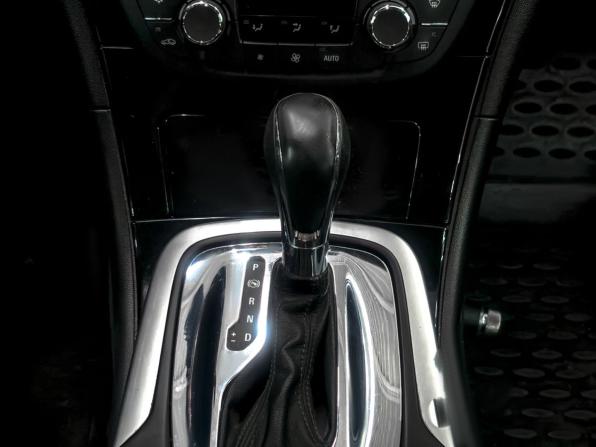 Opel Insignia I с пробегом 2013 года, цена 1 199 900 рублей, 92000 км, универсал, Автокод Объявления