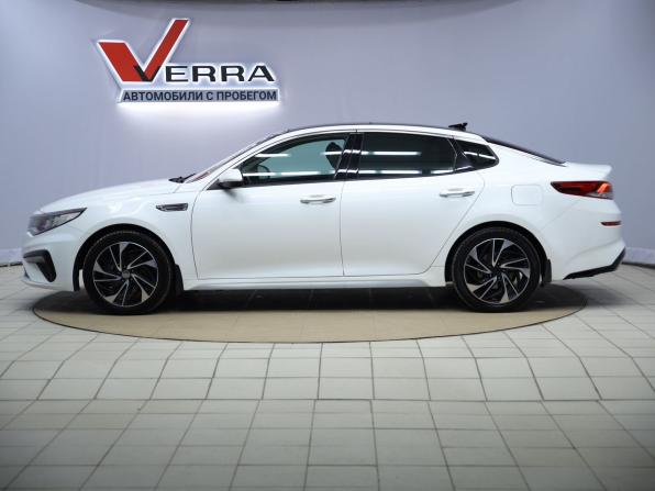 Kia Optima IV Рестайлинг с пробегом 2018 года, цена 1 690 000 рублей, 242651 км, седан, Автокод Объявления