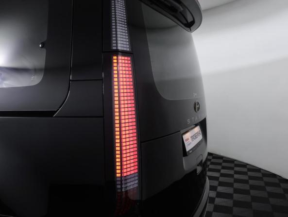 Hyundai Staria I с пробегом 2021 года, цена 5 044 000 рублей, 68280 км, минивэн, Автокод Объявления