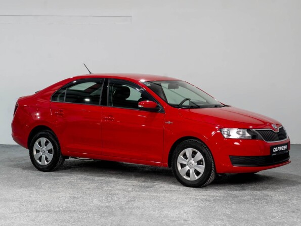 Skoda Rapid I Рестайлинг с пробегом 2019 года, цена 1 589 000 рублей, 23774 км, лифтбек, Автокод Объявления