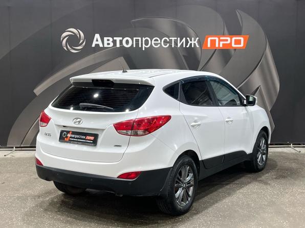 Hyundai ix35 I Рестайлинг с пробегом 2013 года, цена 1 390 000 рублей, 111311 км, внедорожник, Автокод Объявления