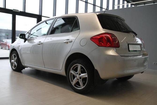 Toyota Auris I с пробегом 2007 года, цена 649 000 рублей, 199000 км, хэтчбек, Автокод Объявления