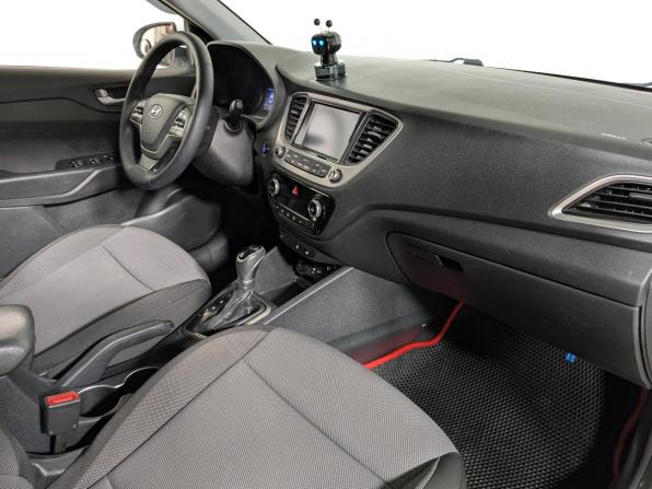 Hyundai Solaris II с пробегом 2018 года, цена 1 058 900 рублей, 194000 км, седан, Автокод Объявления