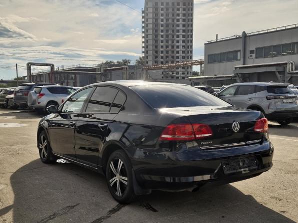 Volkswagen Passat B7 с пробегом 2012 года, цена 816 000 рублей, 256902 км, седан, Автокод Объявления