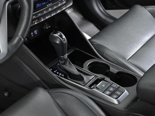 Hyundai Tucson III с пробегом 2016 года, цена 1 699 000 рублей, 114000 км, внедорожник, Автокод Объявления