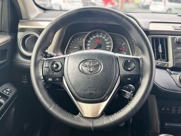 Toyota RAV4 IV (XA40) с пробегом 2013 года, цена 2 099 000 рублей, 167184 км, внедорожник, Автокод Объявления