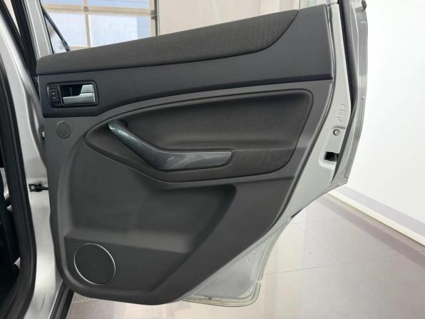 Ford Kuga I с пробегом 2012 года, цена 990 000 рублей, 244172 км, внедорожник, Автокод Объявления