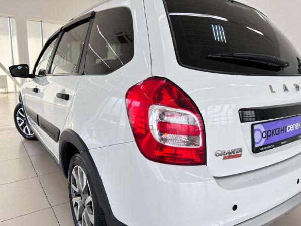 Lada (ВАЗ) Granta I Рестайлинг с пробегом 2021 года, цена 850 000 рублей, 92172 км, универсал, Автокод Объявления