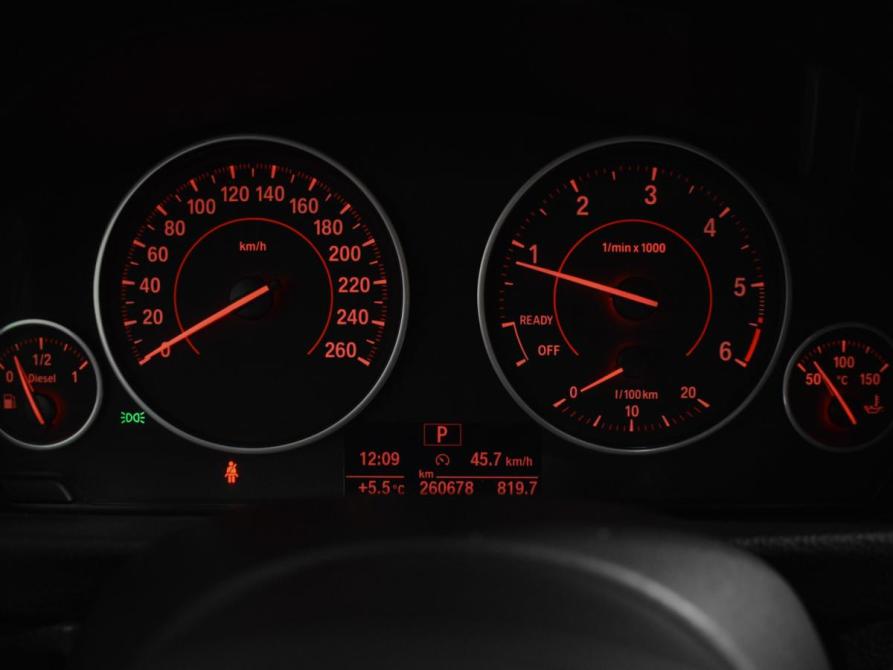 BMW 3 серии VI (F3x) Рестайлинг Санкт-Петербург  - изображение 24