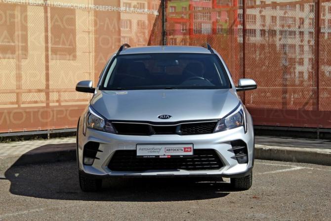 Kia Rio IV Рестайлинг с пробегом 2021 года, цена 1 621 700 рублей, 31581 км, хэтчбек, Автокод Объявления