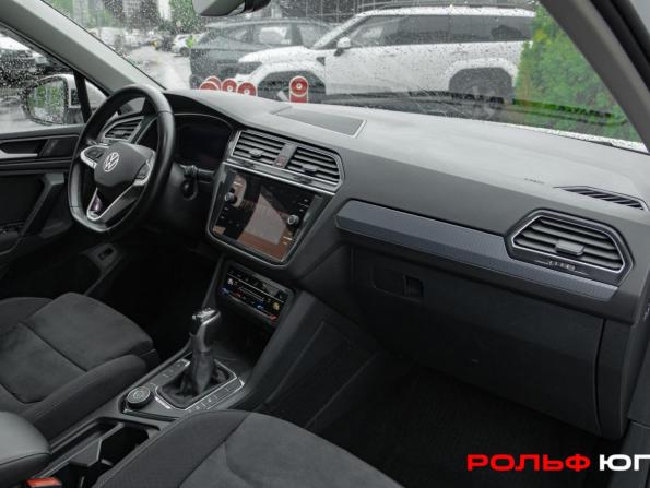 Volkswagen Tiguan II Рестайлинг с пробегом 2021 года, цена 3 348 000 рублей, 69354 км, внедорожник, Автокод Объявления