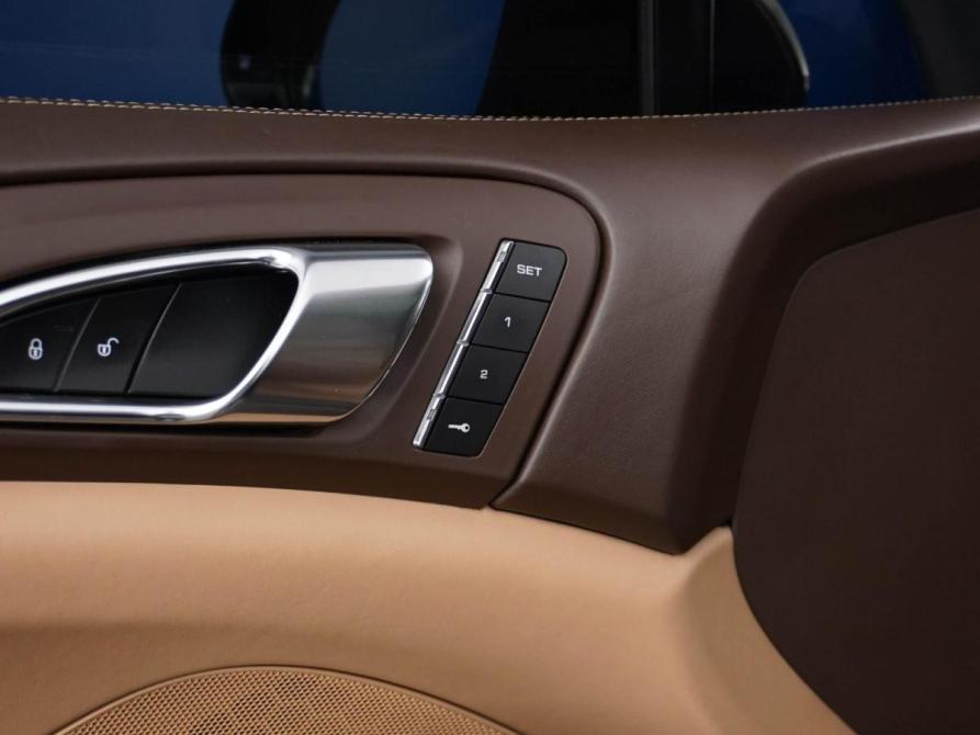 Porsche Cayenne II Рестайлинг (958) Москва  - изображение 19