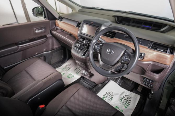 Honda Freed II Рестайлинг с пробегом 2020 года, цена 1 749 000 рублей, 58600 км, компактвэн, Автокод Объявления