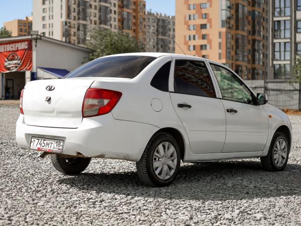 Lada (ВАЗ) Granta I с пробегом 2015 года, цена 299 000 рублей, 187000 км, седан, Автокод Объявления