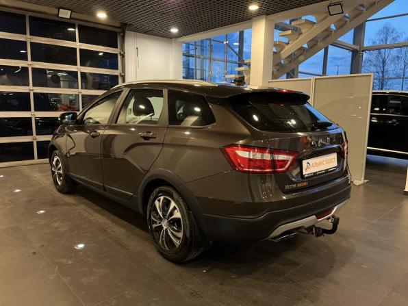 Lada (ВАЗ) Vesta I с пробегом 2018 года, цена 999 000 рублей, 144228 км, универсал, Автокод Объявления