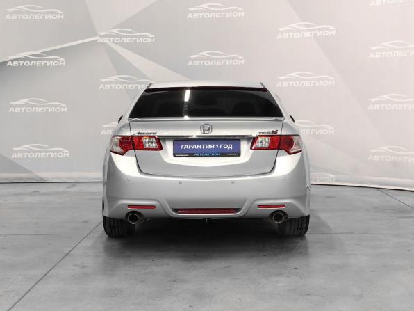 Honda Accord VIII Рестайлинг с пробегом 2011 года, цена 1 380 000 рублей, 216018 км, седан, Автокод Объявления