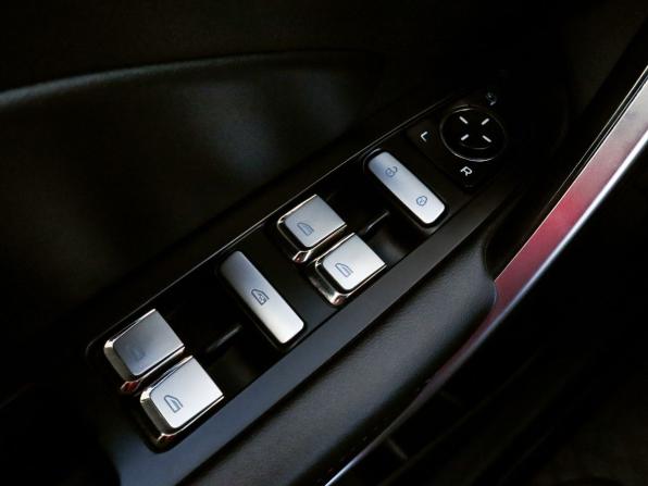Geely Atlas Pro с пробегом 2022 года, цена 1 935 000 рублей, 58000 км, внедорожник, Автокод Объявления