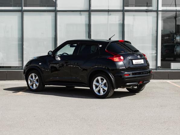 Nissan Juke I с пробегом 2012 года, цена 950 000 рублей, 121959 км, внедорожник, Автокод Объявления