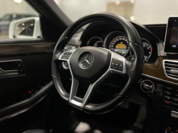 Mercedes-Benz E-Класс IV (W212 S212 C207) Рестайлинг с пробегом 2014 года, цена 1 897 000 рублей, 201493 км, седан, Автокод Объявления