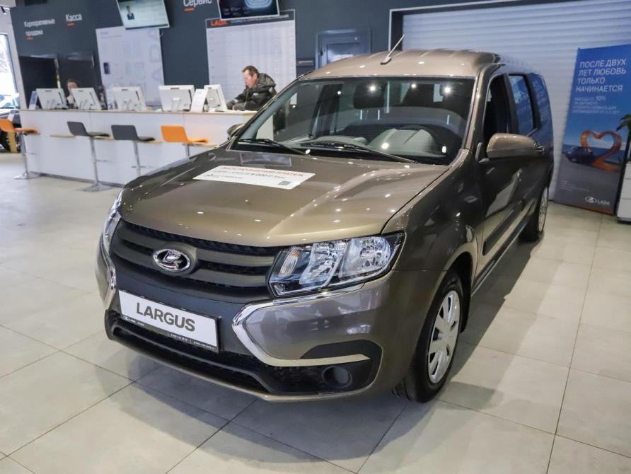 Lada (ВАЗ) Largus I Рестайлинг Москва  - изображение 1