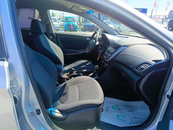 Hyundai Solaris I Рестайлинг с пробегом 2016 года, цена 1 059 995 рублей, 165473 км, седан, Автокод Объявления