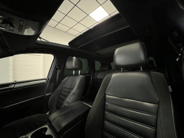 Volkswagen Touareg II с пробегом 2014 года, цена 2 360 000 рублей, 240089 км, внедорожник, Автокод Объявления