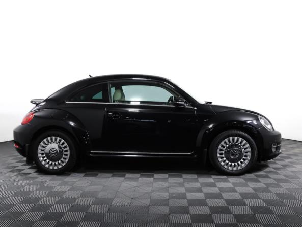 Volkswagen Beetle II (A5) с пробегом 2014 года, цена 1 980 000 рублей, 106713 км, хэтчбек, Автокод Объявления