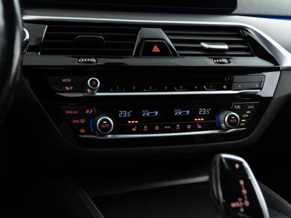 BMW 5 серии VII (G30/G31/G38) Рестайлинг с пробегом 2021 года, цена 4 198 888 рублей, 116132 км, седан, Автокод Объявления