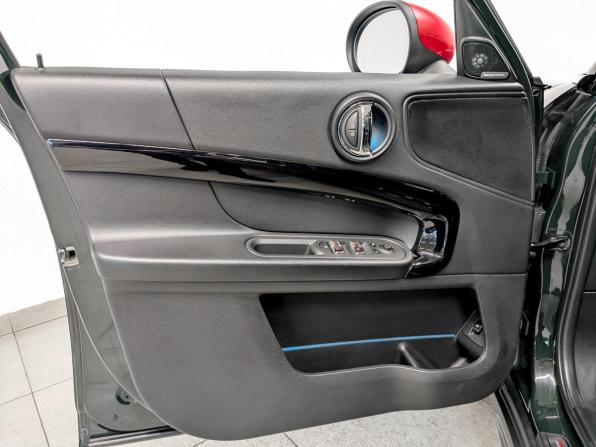 Mini Countryman II с пробегом 2019 года, цена 2 750 000 рублей, 130586 км, внедорожник, Автокод Объявления