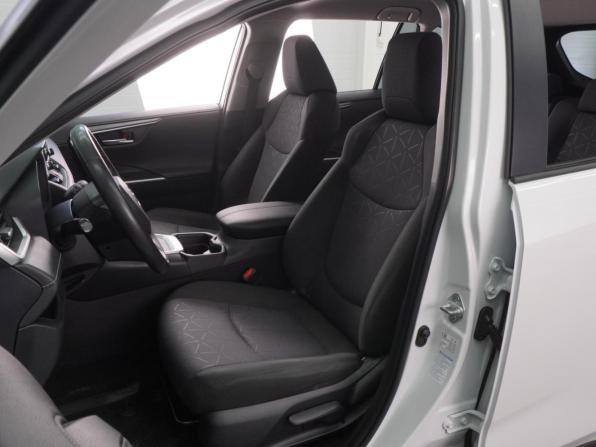 Toyota RAV4 V (XA50) с пробегом 2020 года, цена 3 233 000 рублей, 85263 км, внедорожник, Автокод Объявления