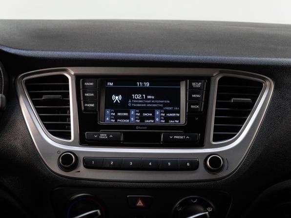 Hyundai Solaris II Рестайлинг с пробегом 2021 года, цена 1 779 000 рублей, 93881 км, седан, Автокод Объявления