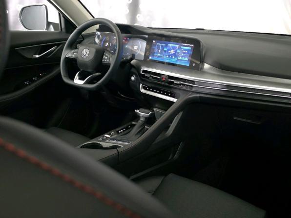 Changan CS35 Plus I Рестайлинг с пробегом 2023 года, цена 1 980 000 рублей, 17073 км, внедорожник, Автокод Объявления