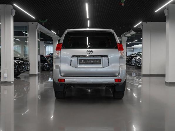 Toyota Land Cruiser Prado 150 Series с пробегом 2011 года, цена 3 650 000 рублей, 127317 км, внедорожник, Автокод Объявления