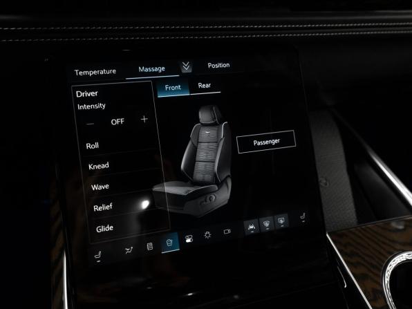 Cadillac Escalade V Рестайлинг с пробегом 2025 года, цена 20 700 000 рублей, 400 км, внедорожник, Автокод Объявления