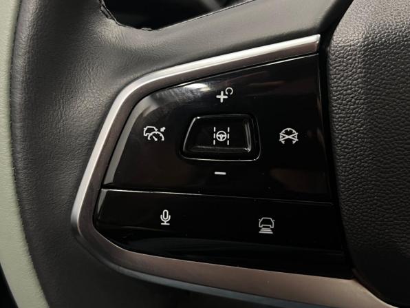 Changan Lamore с пробегом 2023 года, цена 2 090 000 рублей, 11497 км, седан, Автокод Объявления