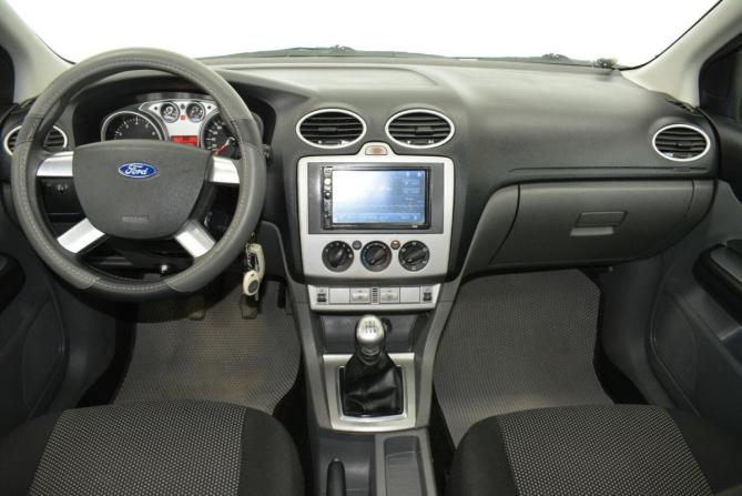 Ford Focus II Рестайлинг с пробегом 2010 года, цена 599 000 рублей, 146000 км, хэтчбек, Автокод Объявления