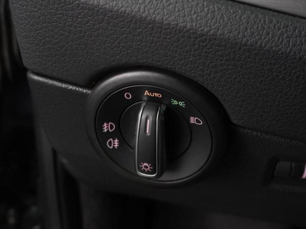 Volkswagen Multivan T6 с пробегом 2018 года, цена 4 899 000 рублей, 171269 км, минивэн, Автокод Объявления