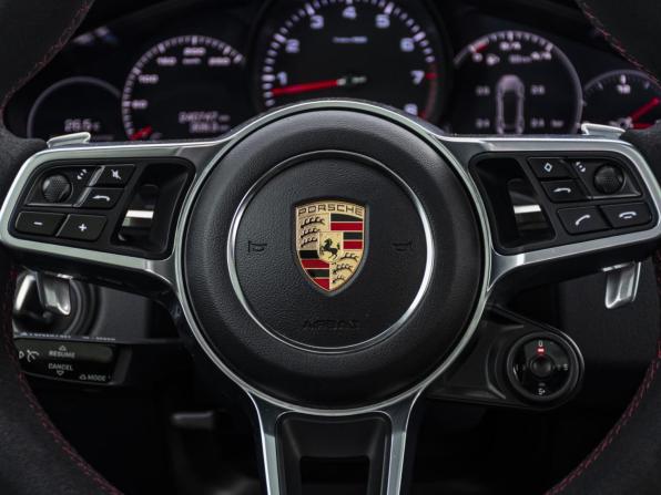 Porsche Cayenne III с пробегом 2019 года, цена 6 200 000 рублей, 240742 км, внедорожник, Автокод Объявления