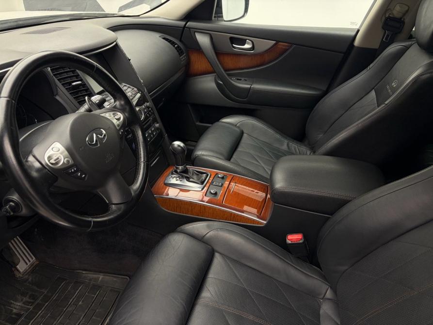 Infiniti FX II (S51) Рестайлинг Ростов-на-Дону  - изображение 19
