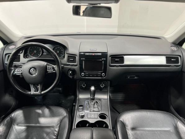 Volkswagen Touareg II с пробегом 2011 года, цена 1 525 000 рублей, 347242 км, внедорожник, Автокод Объявления