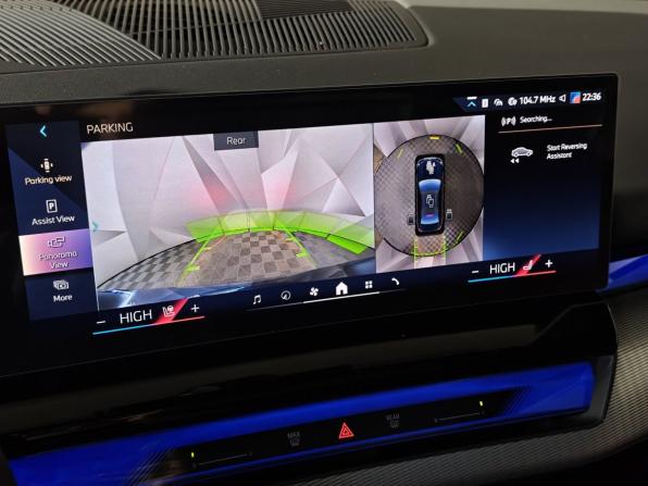BMW 5 серии VIII (G60/G61/G68) с пробегом 2025 года, цена 8 699 000 рублей, 311 км, седан, Автокод Объявления