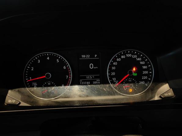Volkswagen Caravelle T6 с пробегом 2016 года, цена 2 299 000 рублей, 133743 км, минивэн, Автокод Объявления