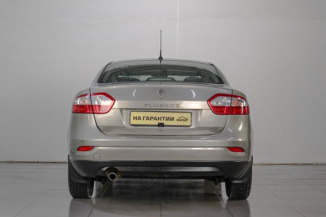 Renault Fluence I Рестайлинг с пробегом 2014 года, цена 789 000 рублей, 163600 км, седан, Автокод Объявления