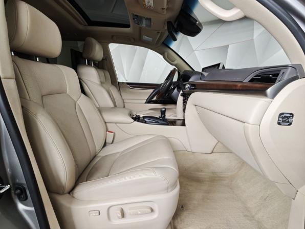 Lexus LX III Рестайлинг 2 с пробегом 2020 года, цена 9 171 000 рублей, 106401 км, внедорожник, Автокод Объявления